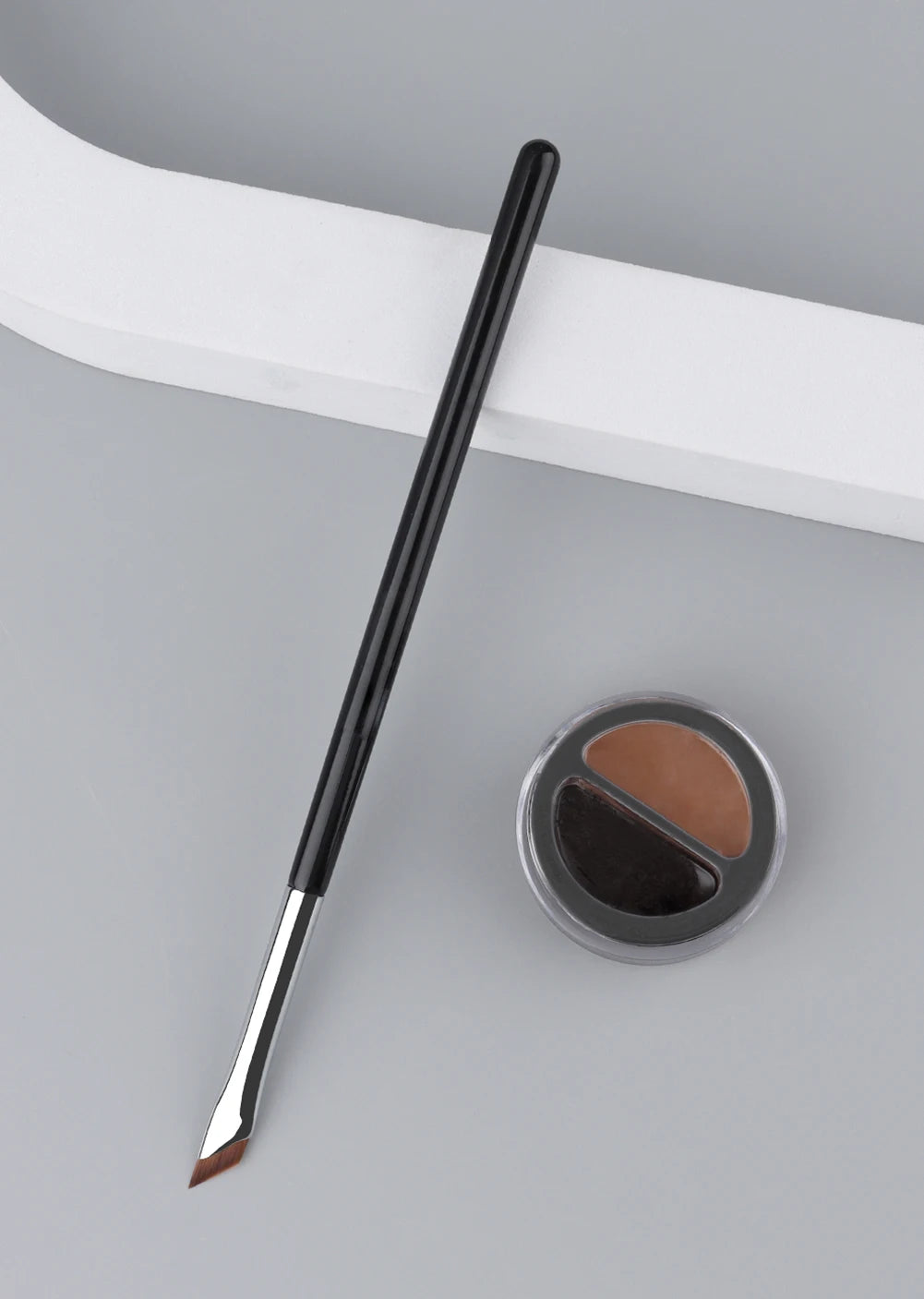 Ultra Fine Angled Brow Brush
