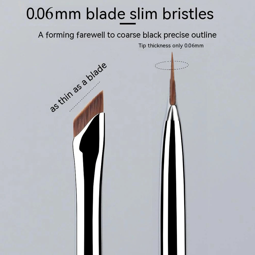 Ultra Fine Angled Brow Brush